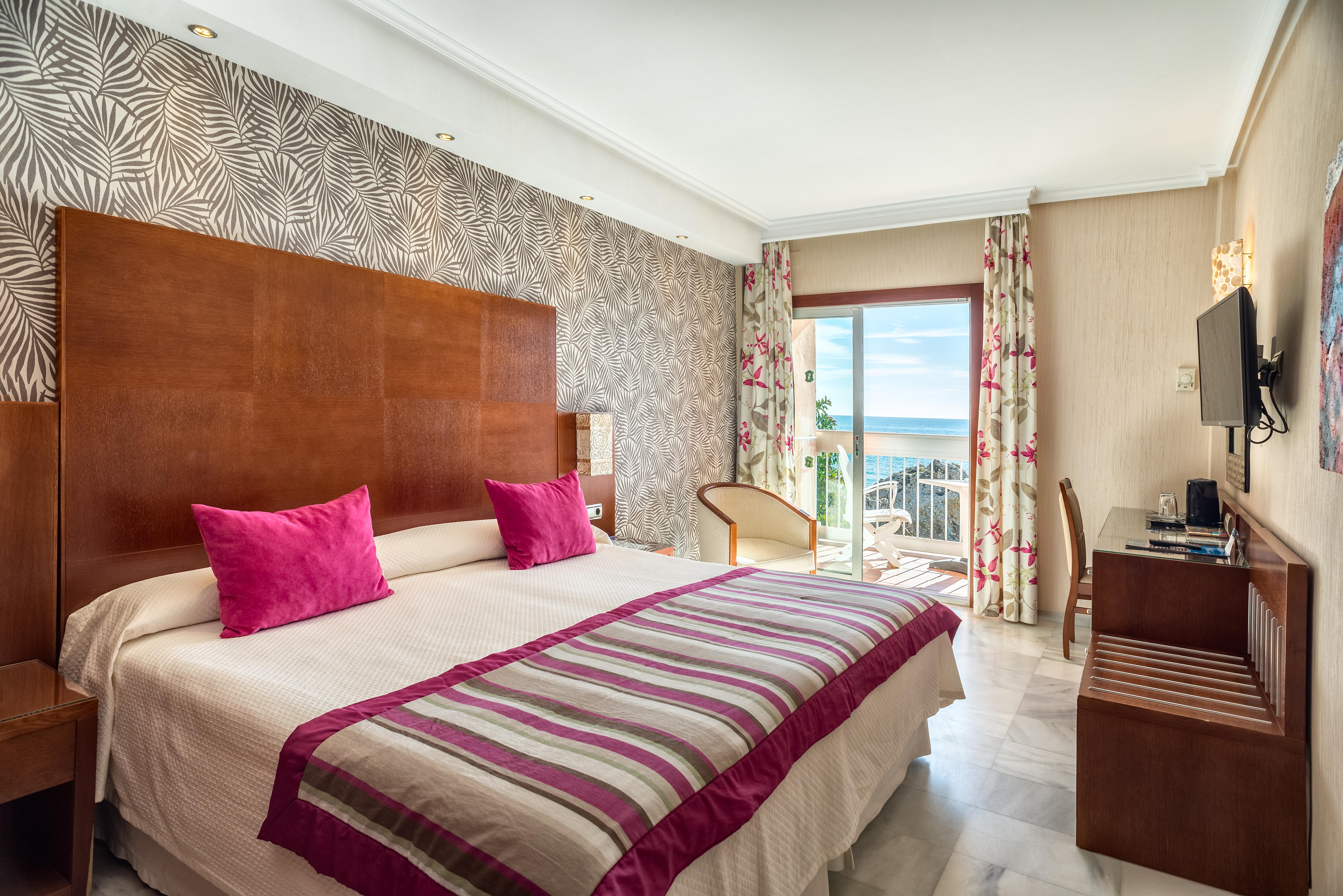 Hotel Balcon De Europa Nerja Bagian luar foto